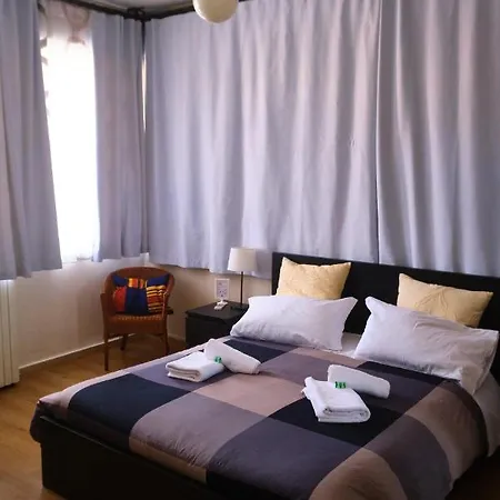 فندق مبيت وإفطار Bed A كاتانيا
